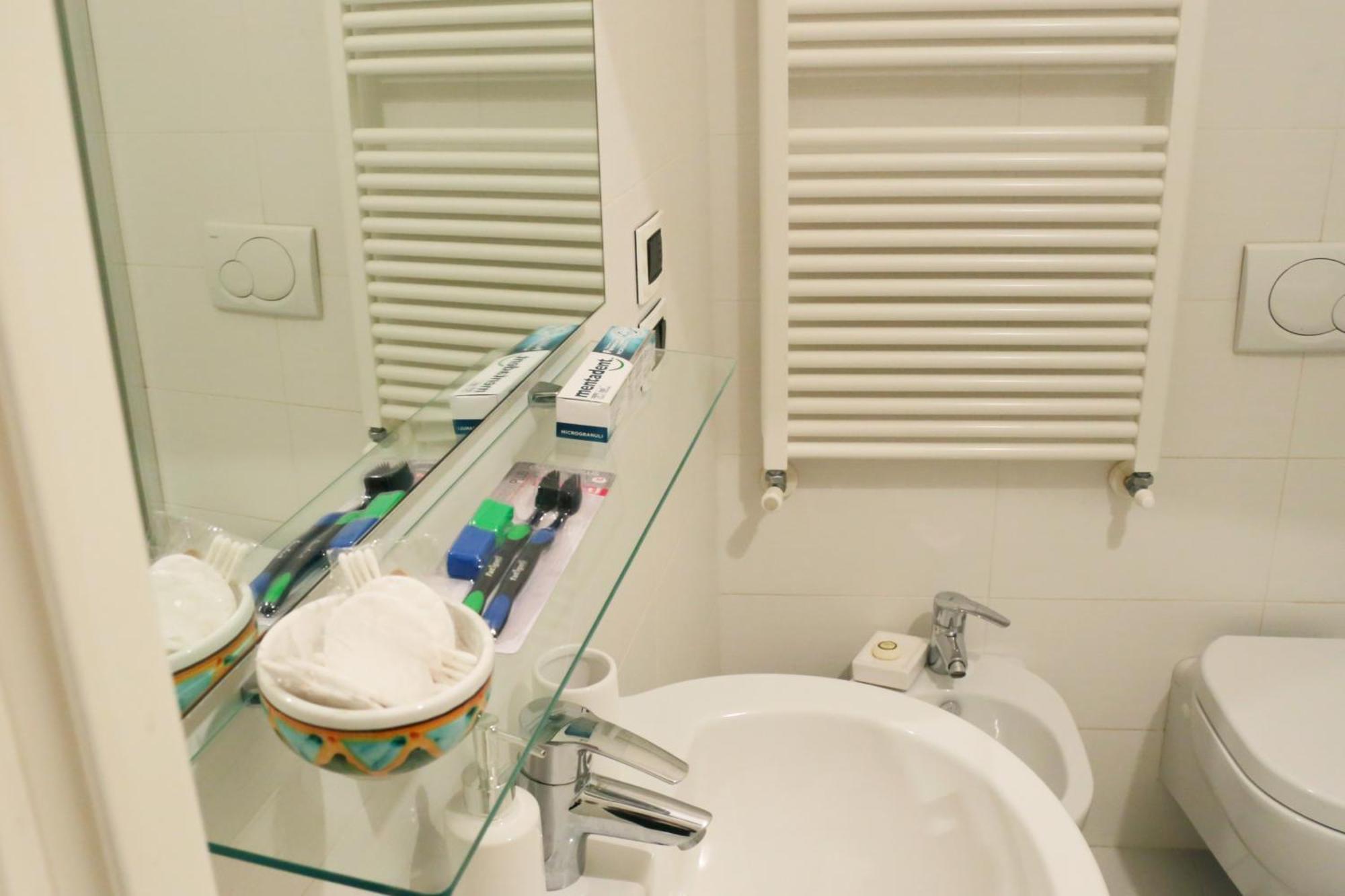 Dimora San Fermo 11 Apartment เวโรนา ภายนอก รูปภาพ